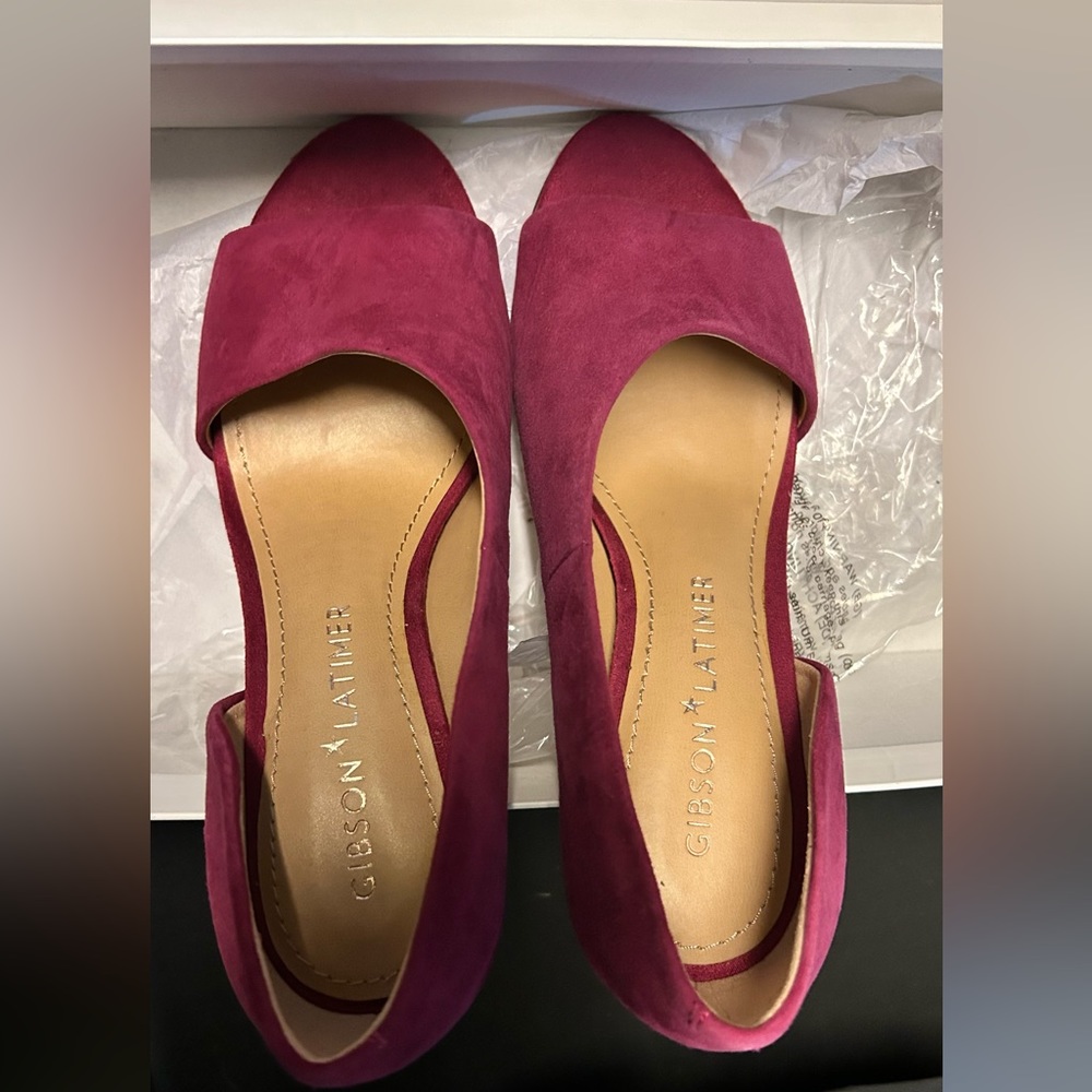 Brand new Gibson & Lattimer shoes size 7 Pink suede